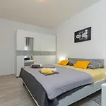 Apartman Oleandro
