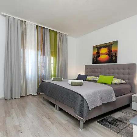 Appartement Oleandro *