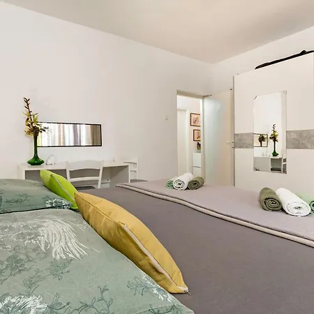 Apartamento Oleandro Pula